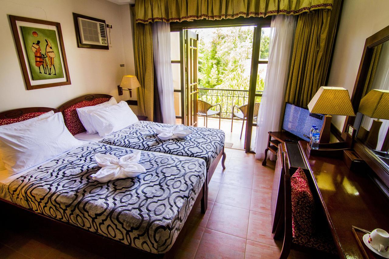 G'S Grand Resort And Convention Center Panglao Dış mekan fotoğraf