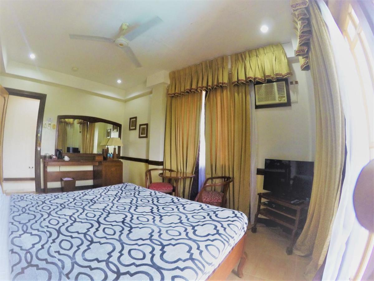 G'S Grand Resort And Convention Center Panglao Dış mekan fotoğraf